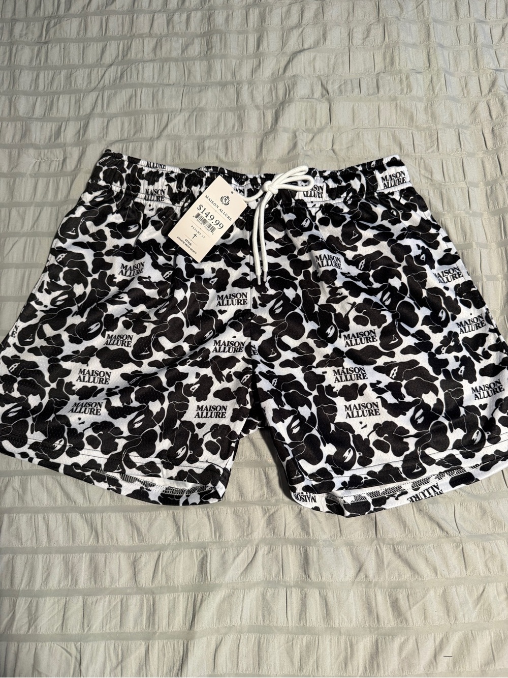 🔥 Brand New Maison Allure Streetwear Shorts 🔥
